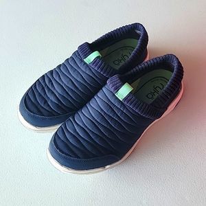 Ryka Waterproof Navy Slip on Shoe, size 9 Wide